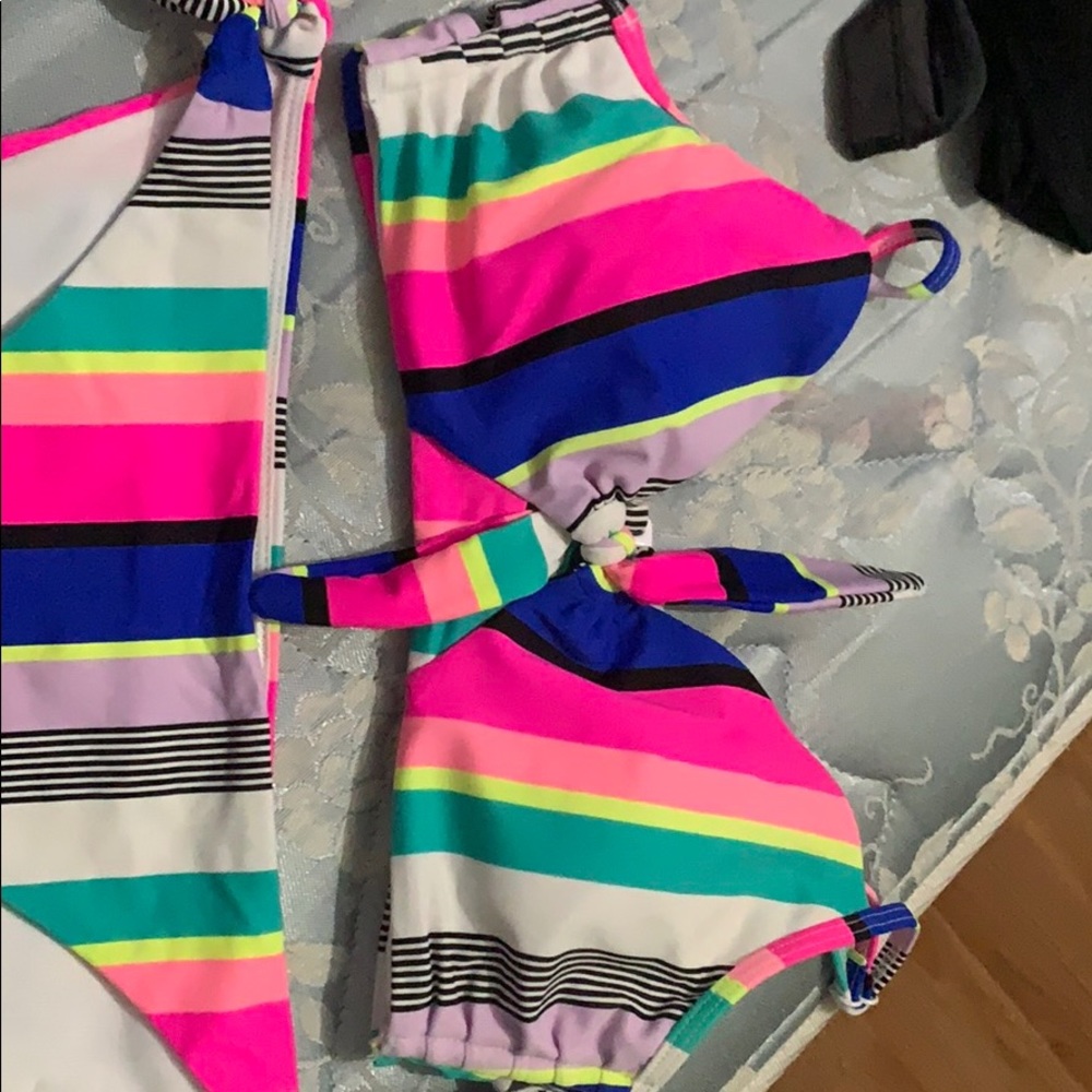 rainbow bikini - Picture 2 of 3